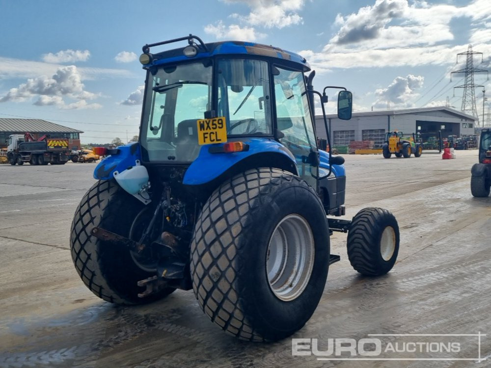 2010 New Holland TD5010 - Трактор: фото 5 2010 New Holland TD5010 - Трактор: фото 5