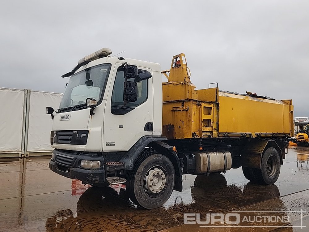 2011 DAF LF55.220 - Самосвал: фото 1 2011 DAF LF55.220 - Самосвал: фото 1