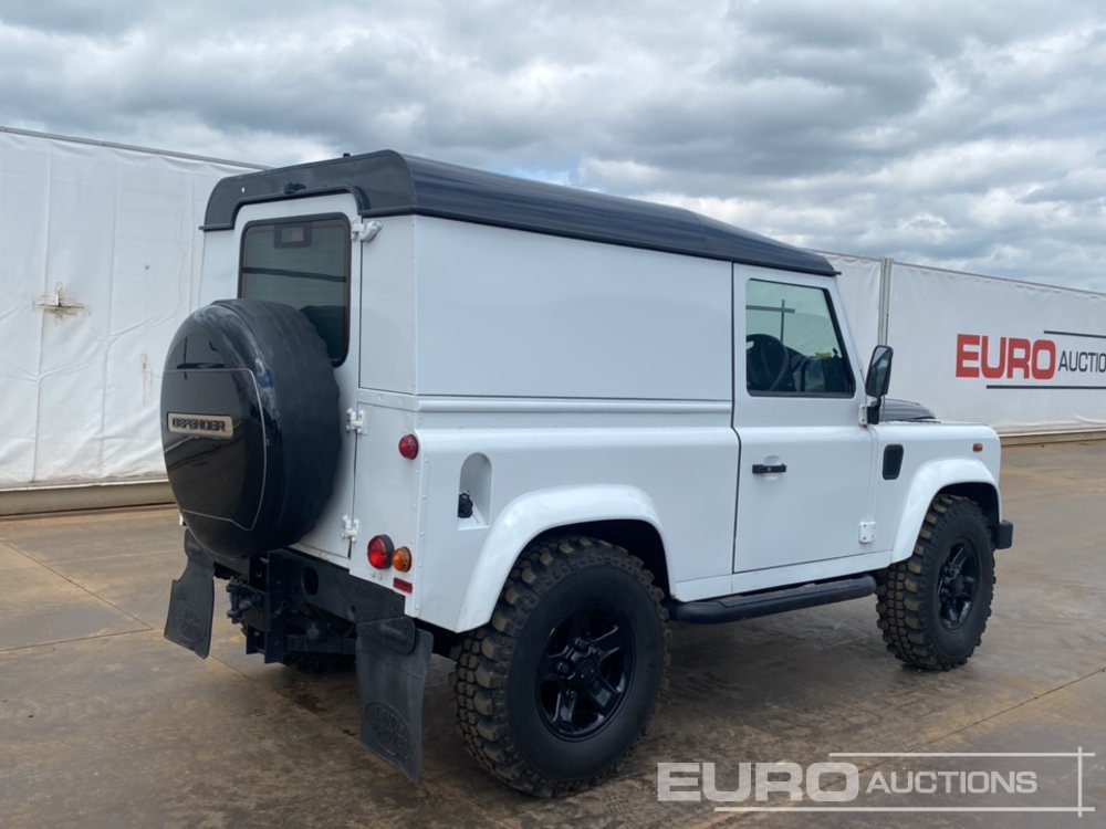 2011 Land Rover Defender 90 - Внедорожник: фото 5 2011 Land Rover Defender 90 - Внедорожник: фото 5