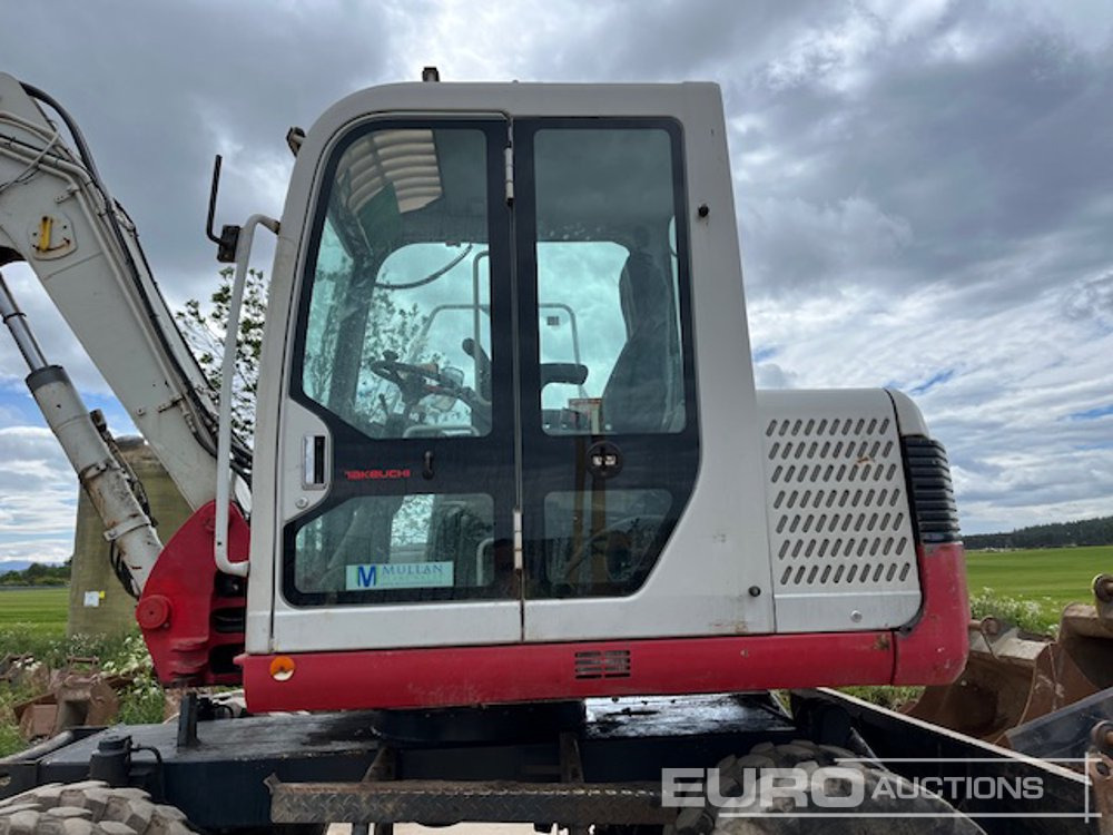 2011 Takeuchi TB175W - Колёсный экскаватор: фото 2 2011 Takeuchi TB175W - Колёсный экскаватор: фото 2