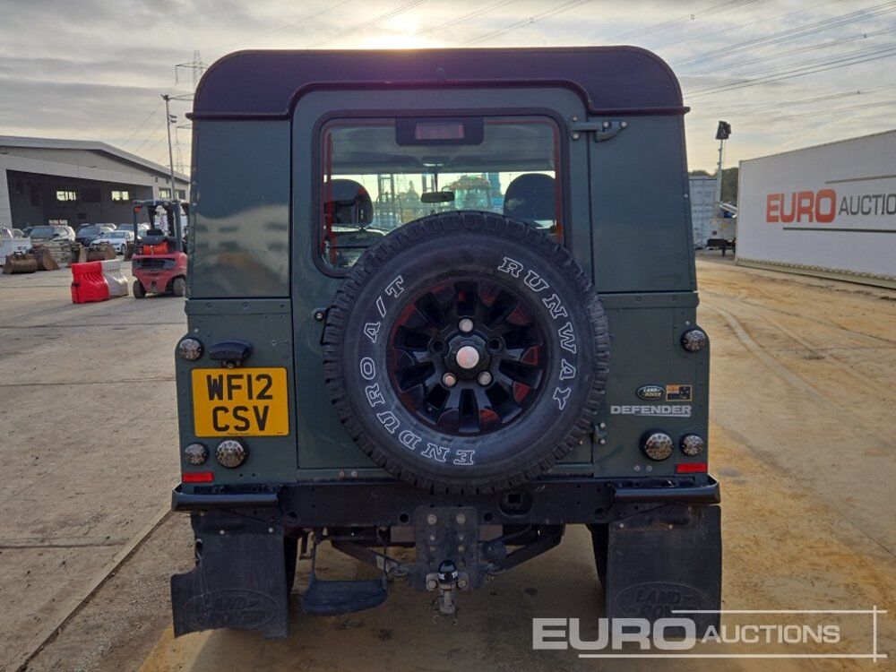 2012 Land Rover Defender 90 - Внедорожник: фото 4 2012 Land Rover Defender 90 - Внедорожник: фото 4