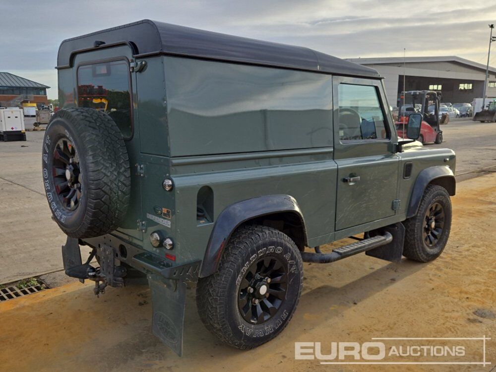 2012 Land Rover Defender 90 - Внедорожник: фото 5 2012 Land Rover Defender 90 - Внедорожник: фото 5
