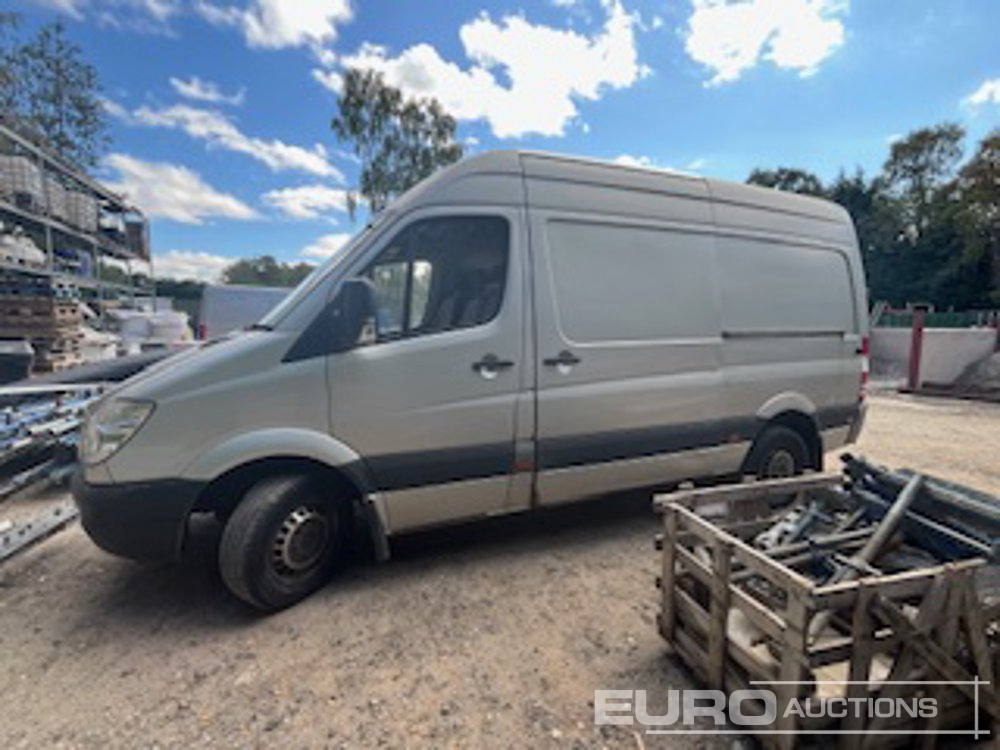 2012 Mercedes Sprinter 313CDI - Легковой фургон: фото 2 2012 Mercedes Sprinter 313CDI - Легковой фургон: фото 2