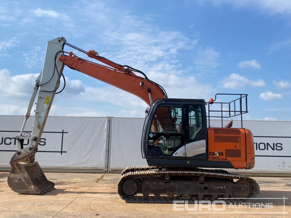2013 Hitachi ZX130LCN-5B - Гусеничный экскаватор: фото 2 2013 Hitachi ZX130LCN-5B - Гусеничный экскаватор: фото 2