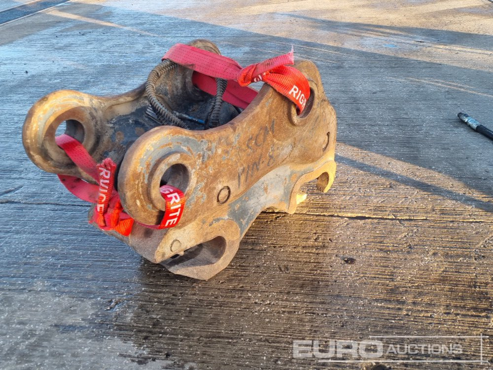 2013 Miller Hydraulic Double Lock Quick Hitch 80mm Pin to suit 20 Ton Excavator - Сцепное устройство: фото 1 2013 Miller Hydraulic Double Lock Quick Hitch 80mm Pin to suit 20 Ton Excavator - Сцепное устройство: фото 1