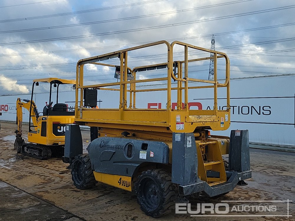 2014 Haulotte Compact 10DX - Ножничный подъемник: фото 3 2014 Haulotte Compact 10DX - Ножничный подъемник: фото 3