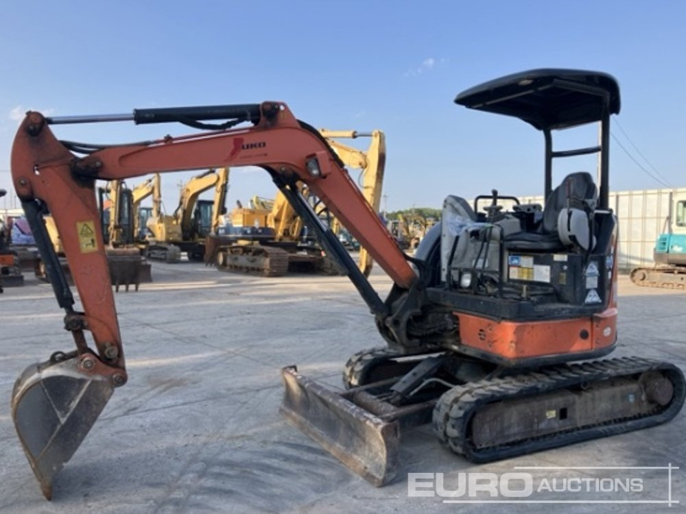 2014 Hitachi ZX30U-5A - Мини-экскаватор: фото 2 2014 Hitachi ZX30U-5A - Мини-экскаватор: фото 2