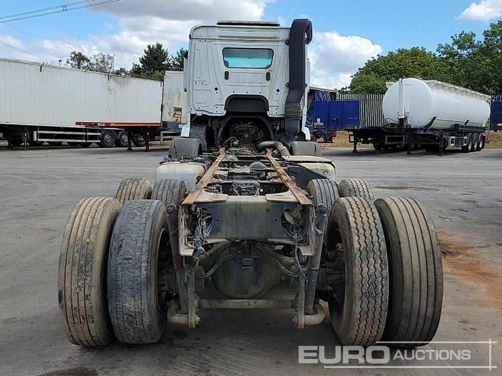 2014 Mercedes Arocs 3240 - Грузовик-шасси: фото 4 2014 Mercedes Arocs 3240 - Грузовик-шасси: фото 4