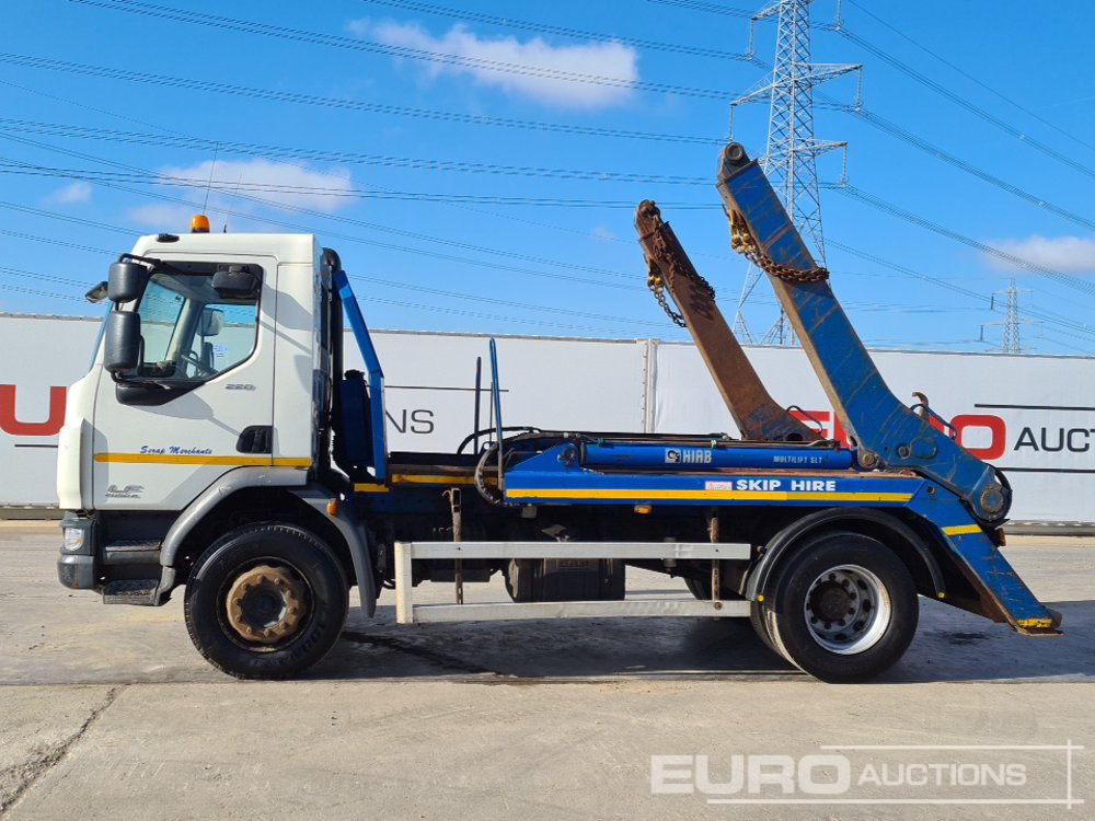 2015 DAF LF220 - Портальный бункеровоз: фото 2 2015 DAF LF220 - Портальный бункеровоз: фото 2