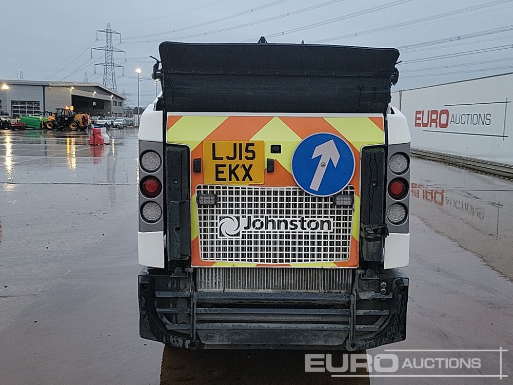 2015 Johnston CX210 - Подметально-уборочная машина: фото 4 2015 Johnston CX210 - Подметально-уборочная машина: фото 4