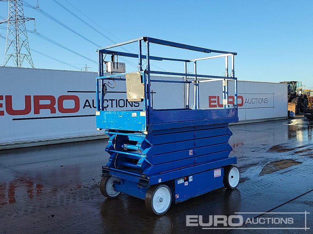 2015 SkyJack SJ4632 - Ножничный подъемник: фото 1 2015 SkyJack SJ4632 - Ножничный подъемник: фото 1