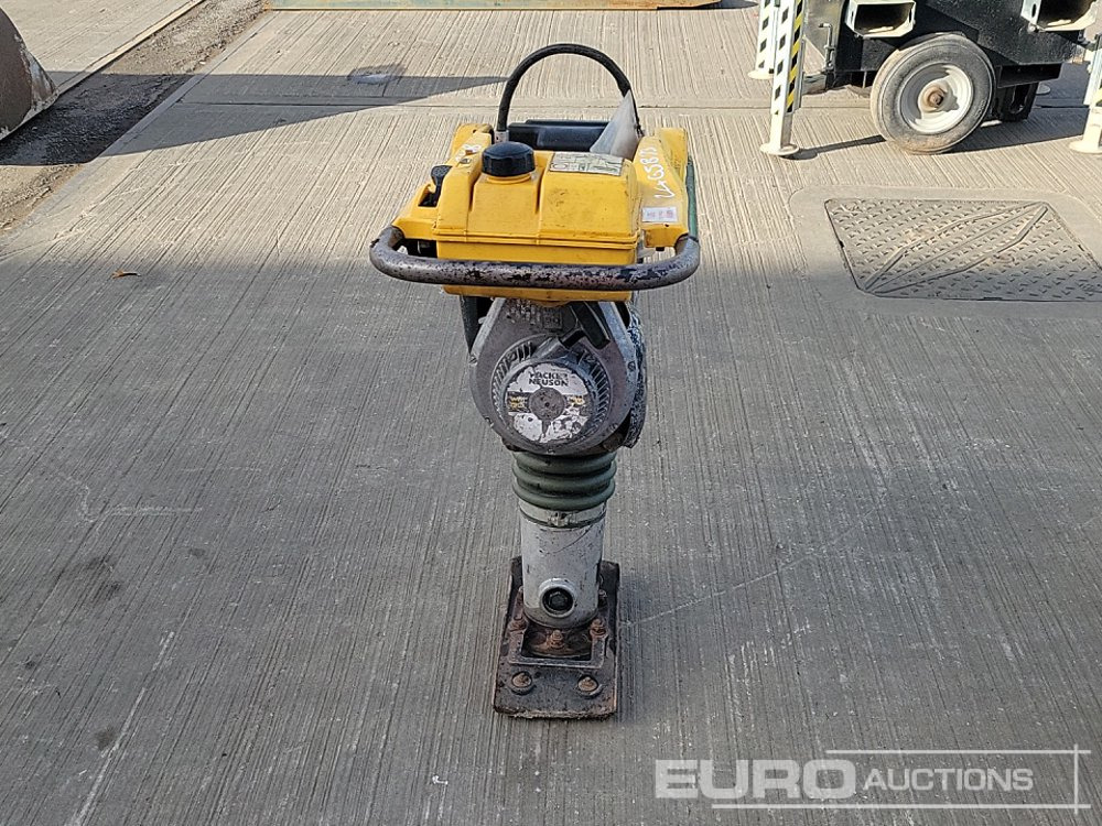 2015 Wacker Neuson BS50-2 - Асфальтоукладочная техника: фото 4 2015 Wacker Neuson BS50-2 - Асфальтоукладочная техника: фото 4