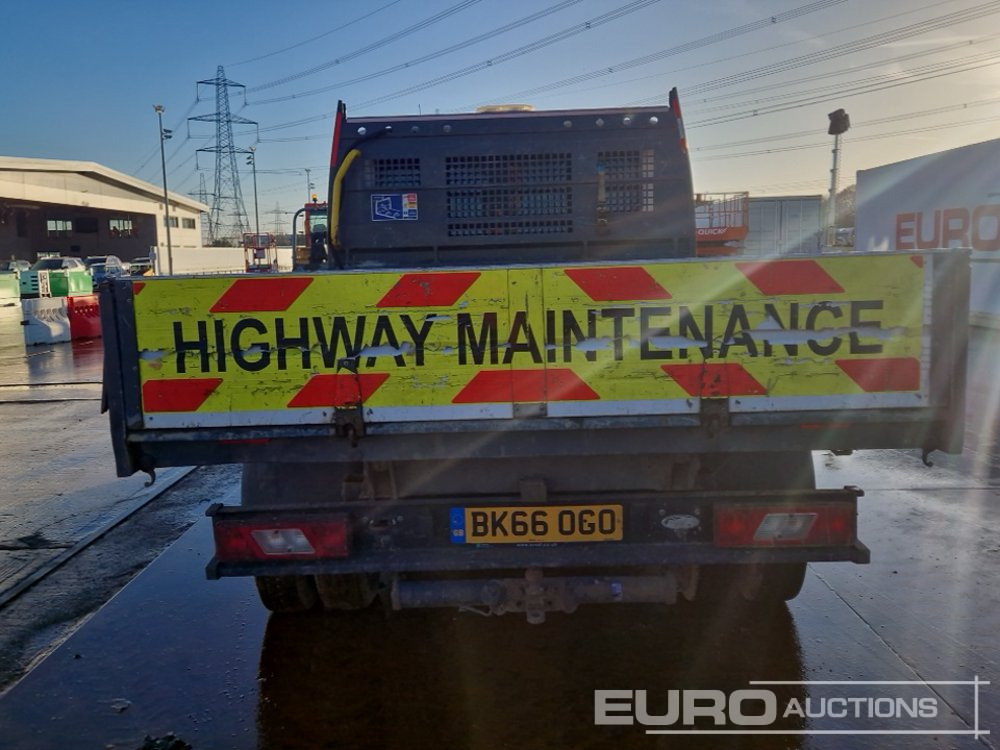 2016 Ford Transit 350 - Малотоннажный самосвал: фото 4 2016 Ford Transit 350 - Малотоннажный самосвал: фото 4