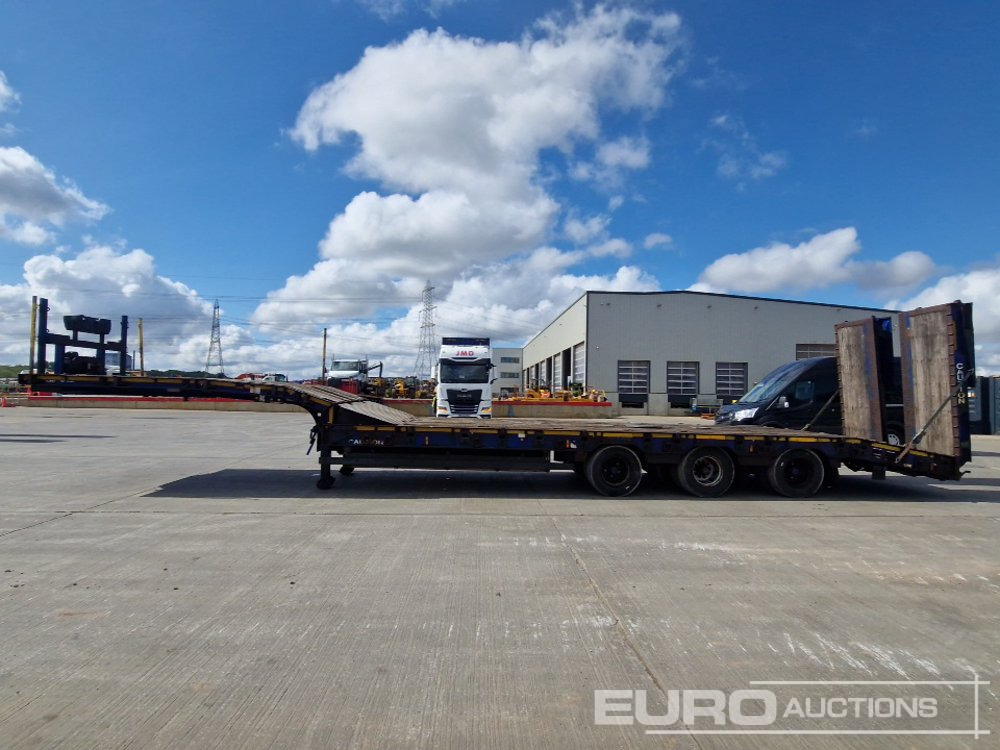 2016 Montracon Tri Axle Step Frame Low Loader Trailer, Winch, Neck Ramps, Out Riggers, Hydraulic Flip Toe Ramps - Низкорамный полуприцеп: фото 2 2016 Montracon Tri Axle Step Frame Low Loader Trailer, Winch, Neck Ramps, Out Riggers, Hydraulic Flip Toe Ramps - Низкорамный полуприцеп: фото 2