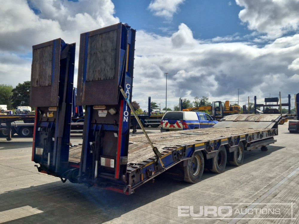 2016 Montracon Tri Axle Step Frame Low Loader Trailer, Winch, Neck Ramps, Out Riggers, Hydraulic Flip Toe Ramps - Низкорамный полуприцеп: фото 5 2016 Montracon Tri Axle Step Frame Low Loader Trailer, Winch, Neck Ramps, Out Riggers, Hydraulic Flip Toe Ramps - Низкорамный полуприцеп: фото 5