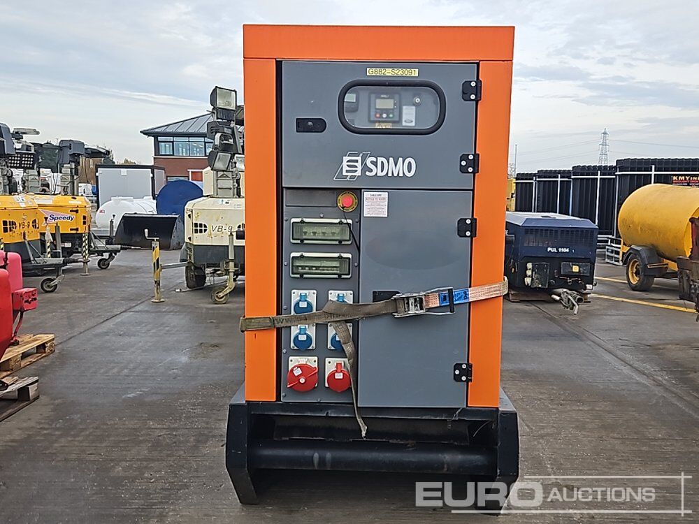 2016 SDMO R110C3 - Электрогенератор: фото 2 2016 SDMO R110C3 - Электрогенератор: фото 2