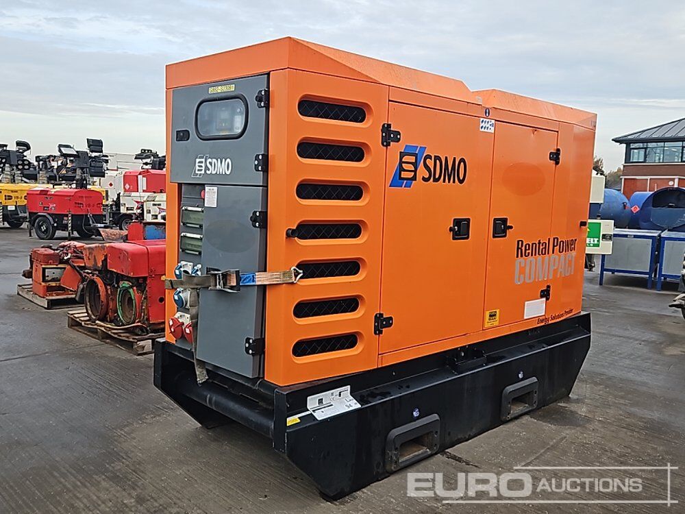 2016 SDMO R110C3 - Электрогенератор: фото 3 2016 SDMO R110C3 - Электрогенератор: фото 3