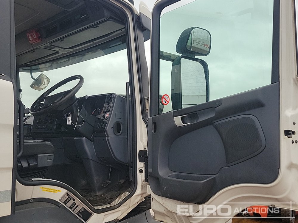 Грузовик-цистерна 2016 Scania P320: фото 37