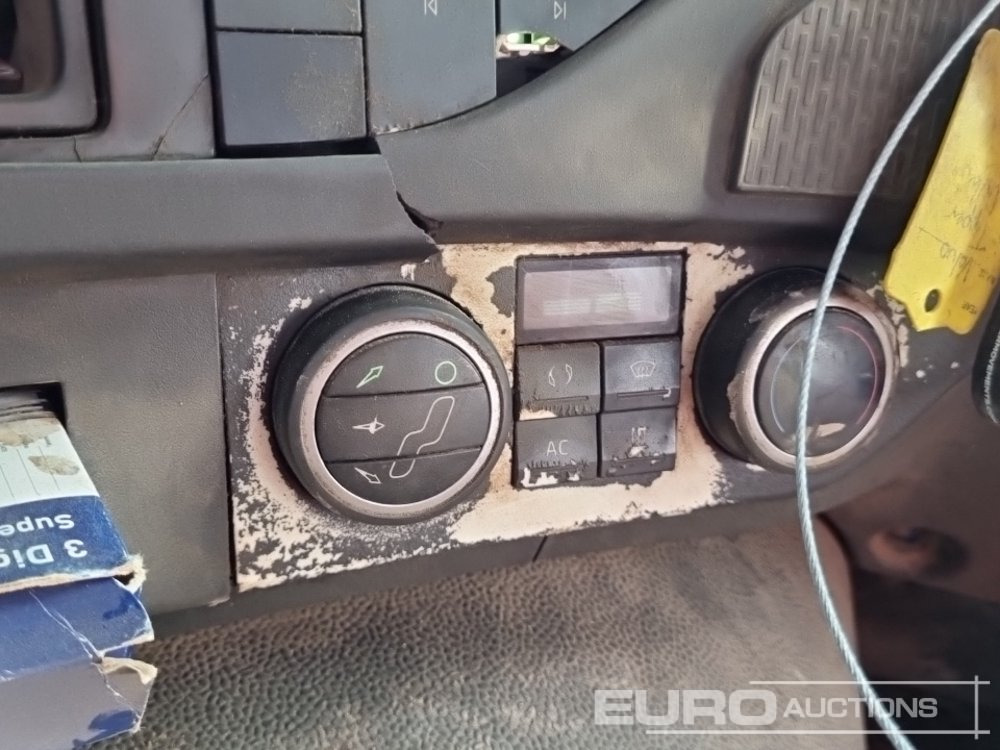 Самосвал 2016 Volvo FM410: фото 40 Самосвал 2016 Volvo FM410: фото 40