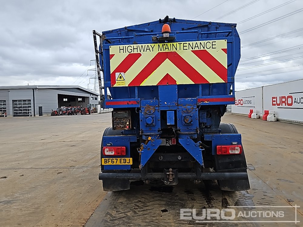 2017 DAF CF320 - Гудронатор: фото 4 2017 DAF CF320 - Гудронатор: фото 4