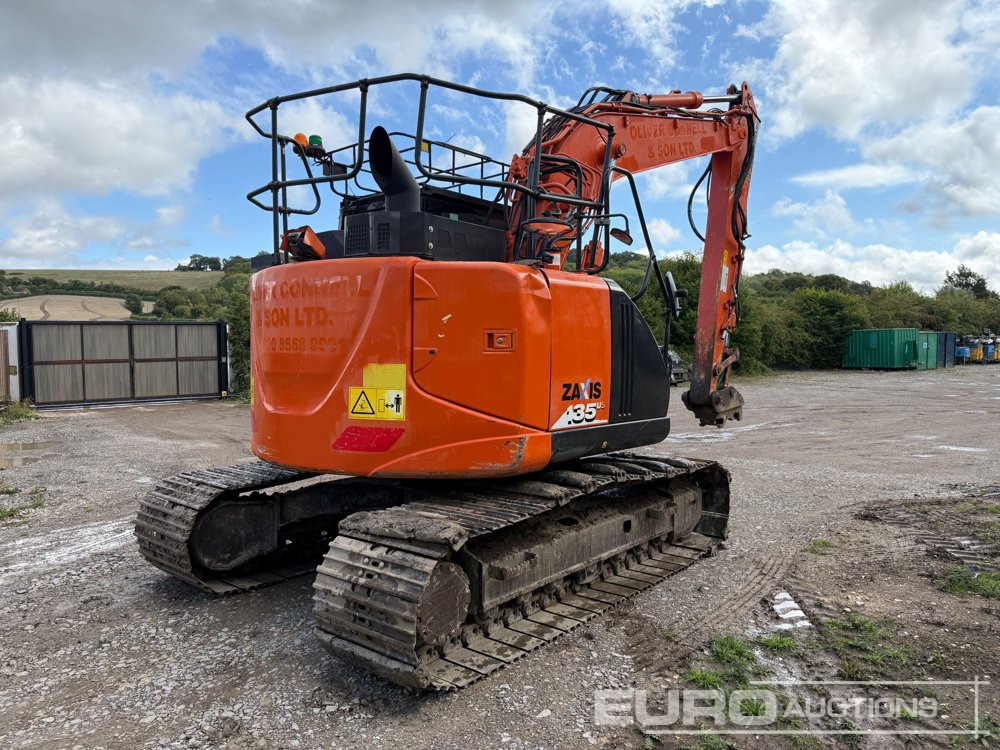 2017 Hitachi ZX135US-6 - Гусеничный экскаватор: фото 5 2017 Hitachi ZX135US-6 - Гусеничный экскаватор: фото 5
