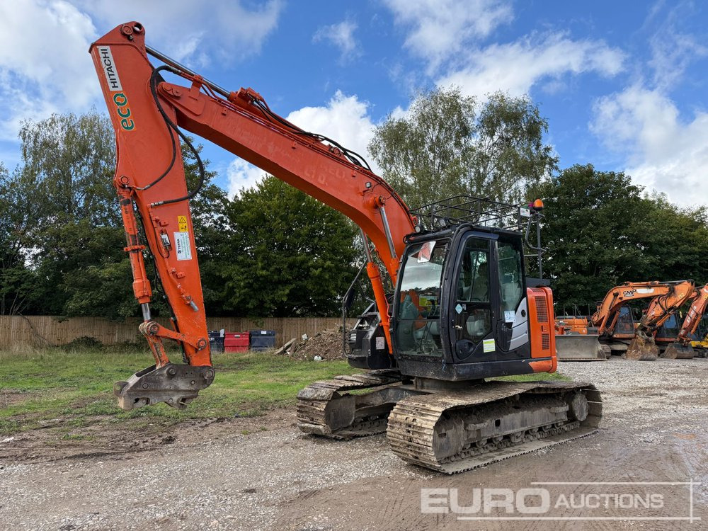 2017 Hitachi ZX135US-6 - Гусеничный экскаватор: фото 1 2017 Hitachi ZX135US-6 - Гусеничный экскаватор: фото 1