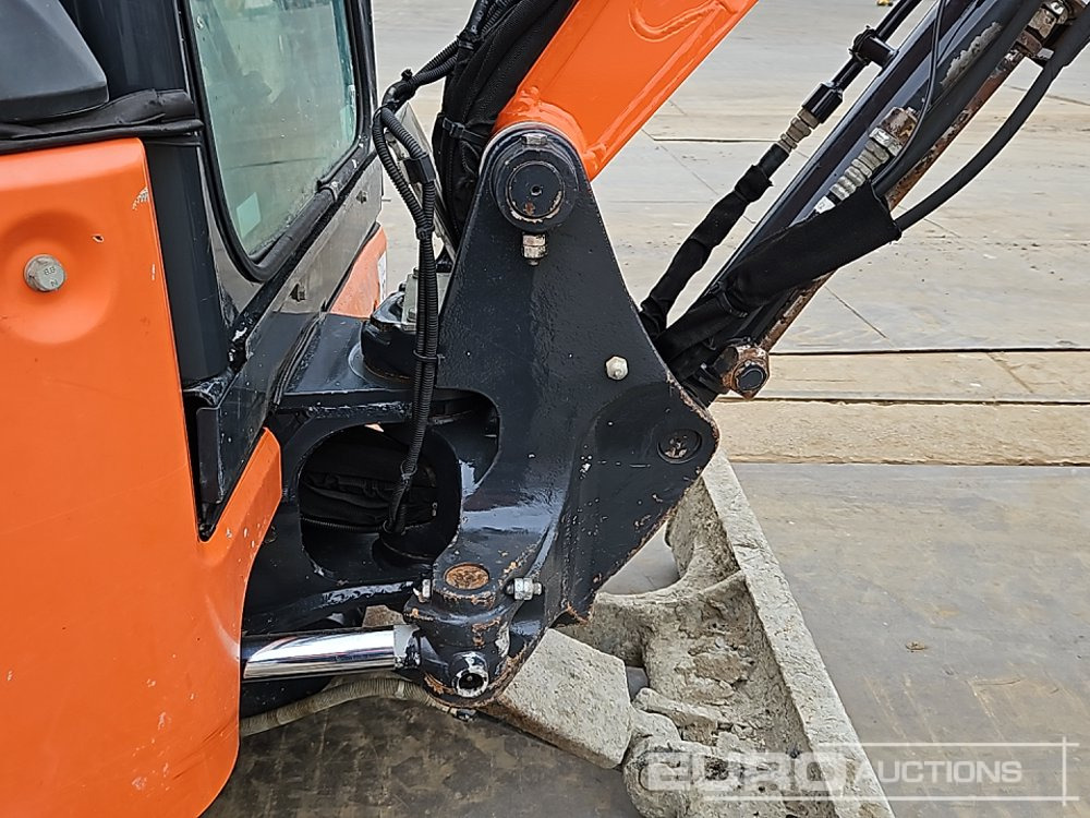 Мини-экскаватор 2017 Hitachi ZX26U-5A CR: фото 22