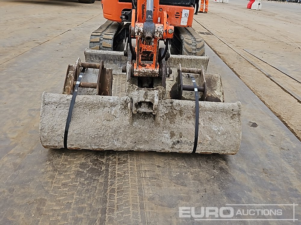 Мини-экскаватор 2017 Hitachi ZX26U-5A CR: фото 17