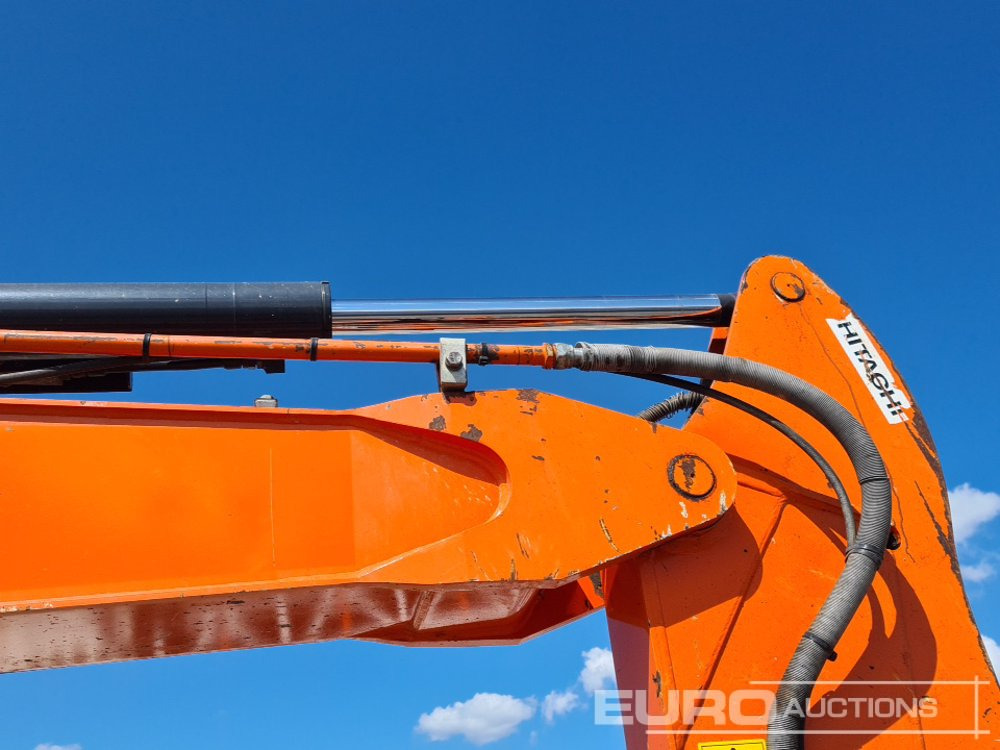 Мини-экскаватор 2017 Hitachi ZX65USB-5A: фото 19