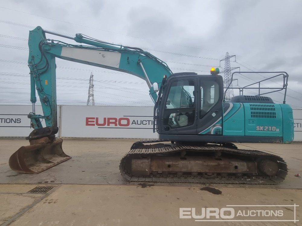 2017 Kobelco SK210LC-10 - Гусеничный экскаватор: фото 2 2017 Kobelco SK210LC-10 - Гусеничный экскаватор: фото 2