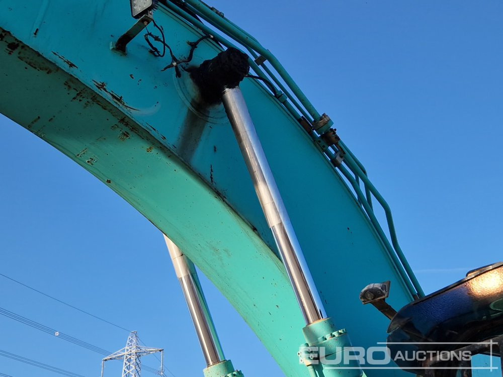 Гусеничный экскаватор 2017 Kobelco SK210LC-10: фото 24