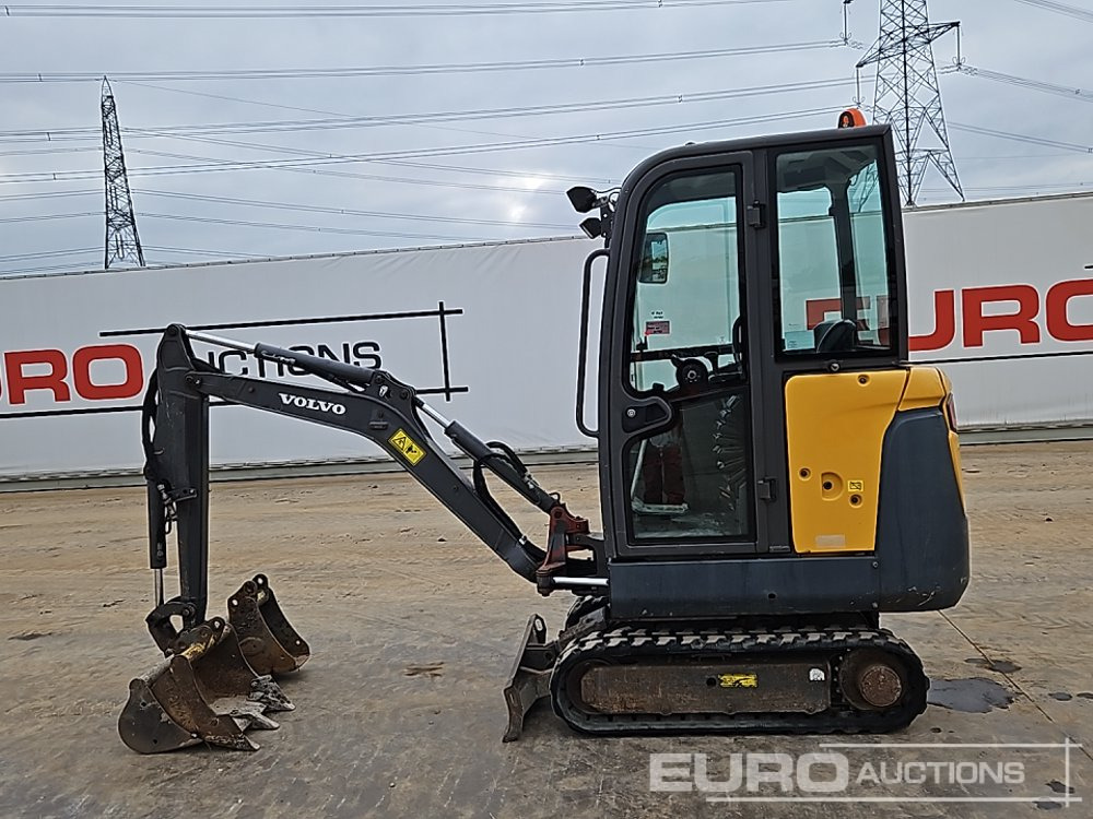 2017 Volvo EC15D - Мини-экскаватор: фото 2 2017 Volvo EC15D - Мини-экскаватор: фото 2