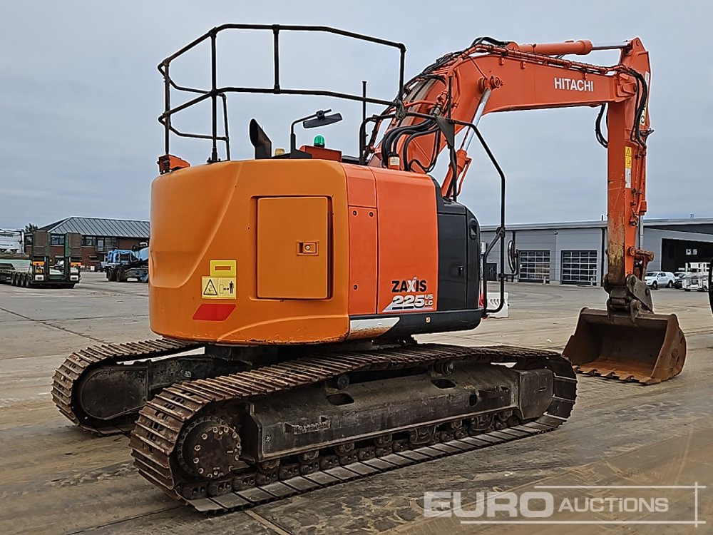 2018 Hitachi ZX225USLC-6 - Гусеничный экскаватор: фото 5 2018 Hitachi ZX225USLC-6 - Гусеничный экскаватор: фото 5