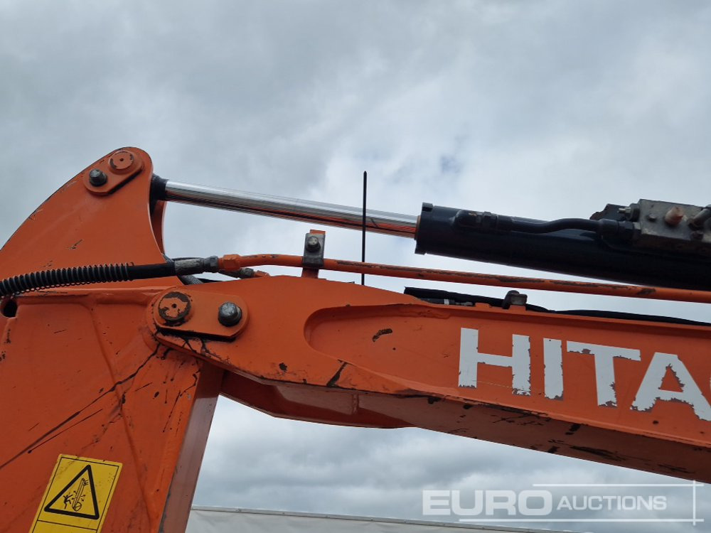 Мини-экскаватор 2018 Hitachi ZX33U-5A CLR: фото 13