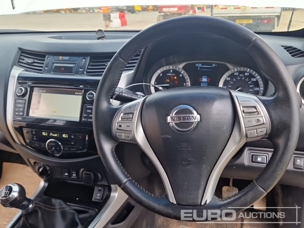 Пикап 2018 Nissan Navara Tekna: фото 35