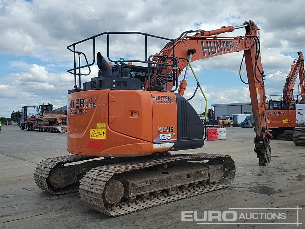 2019 Hitachi ZX135US-6 - Гусеничный экскаватор: фото 5 2019 Hitachi ZX135US-6 - Гусеничный экскаватор: фото 5