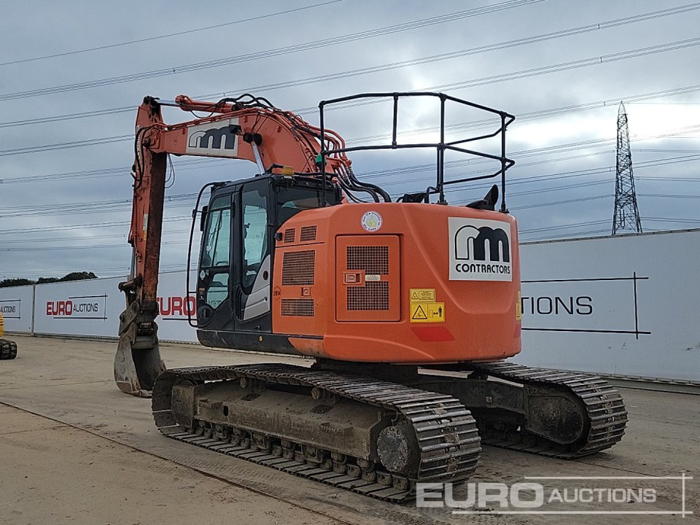 2019 Hitachi ZX225USLC-6 - Гусеничный экскаватор: фото 3 2019 Hitachi ZX225USLC-6 - Гусеничный экскаватор: фото 3