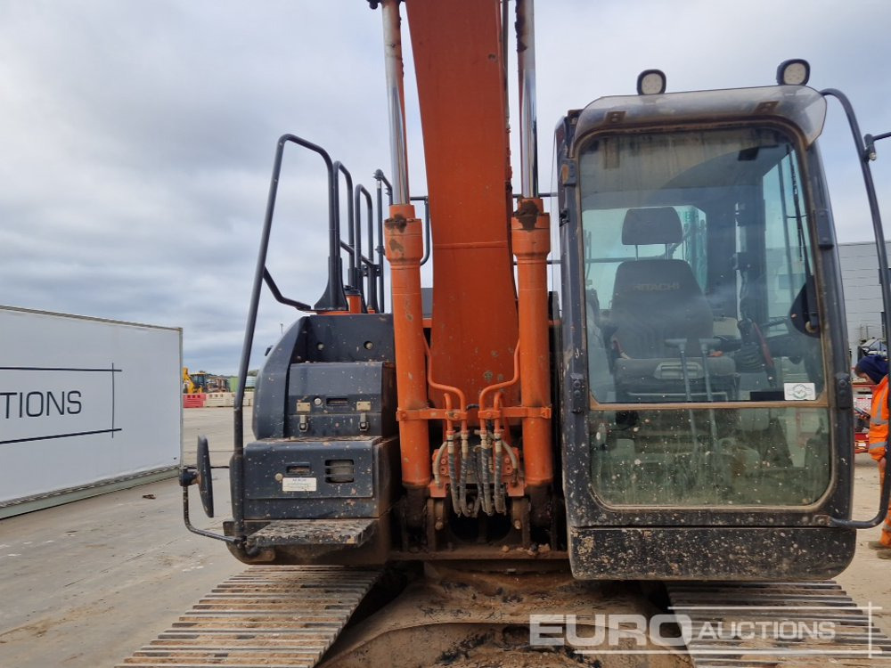 Гусеничный экскаватор 2021 Hitachi ZX130LCN-6: фото 22