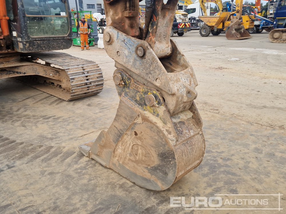 Гусеничный экскаватор 2021 Hitachi ZX130LCN-6: фото 27