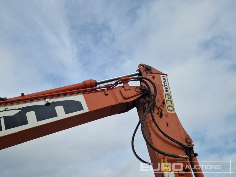 Гусеничный экскаватор 2021 Hitachi ZX130LCN-6: фото 24