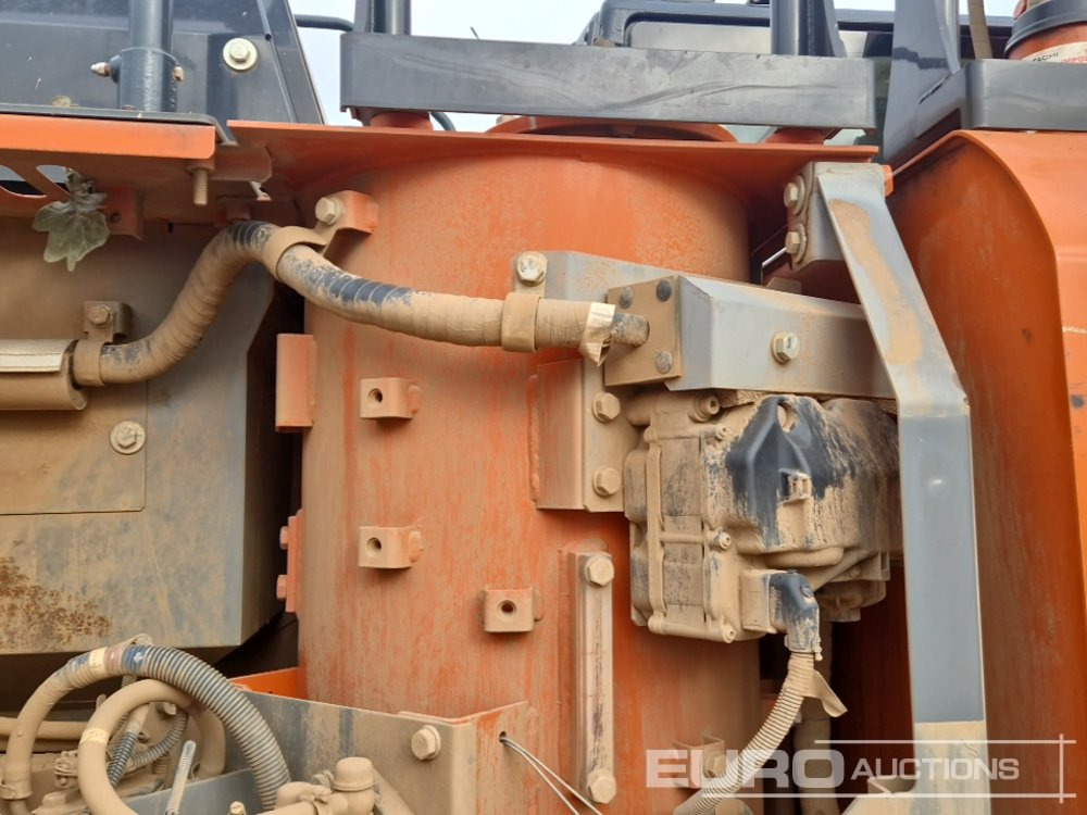 Гусеничный экскаватор 2021 Hitachi ZX130LCN-6: фото 30