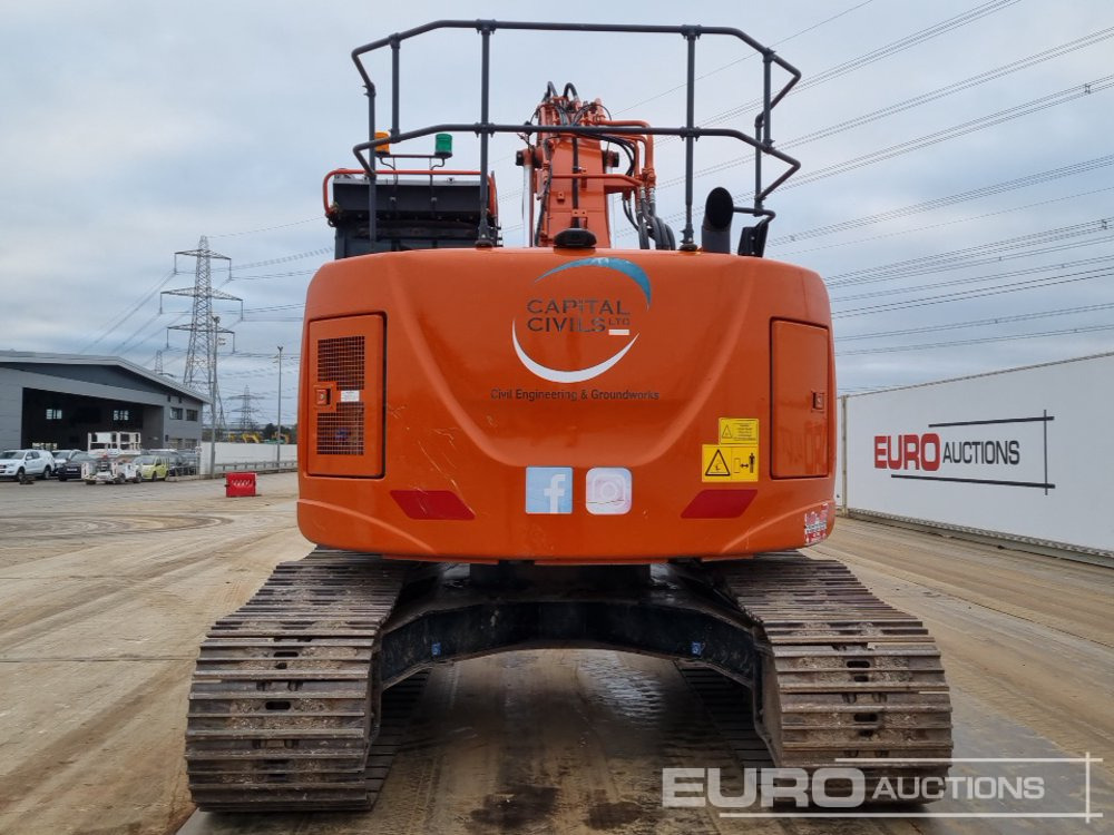 2021 Hitachi ZX225USLC-6 - Гусеничный экскаватор: фото 4 2021 Hitachi ZX225USLC-6 - Гусеничный экскаватор: фото 4