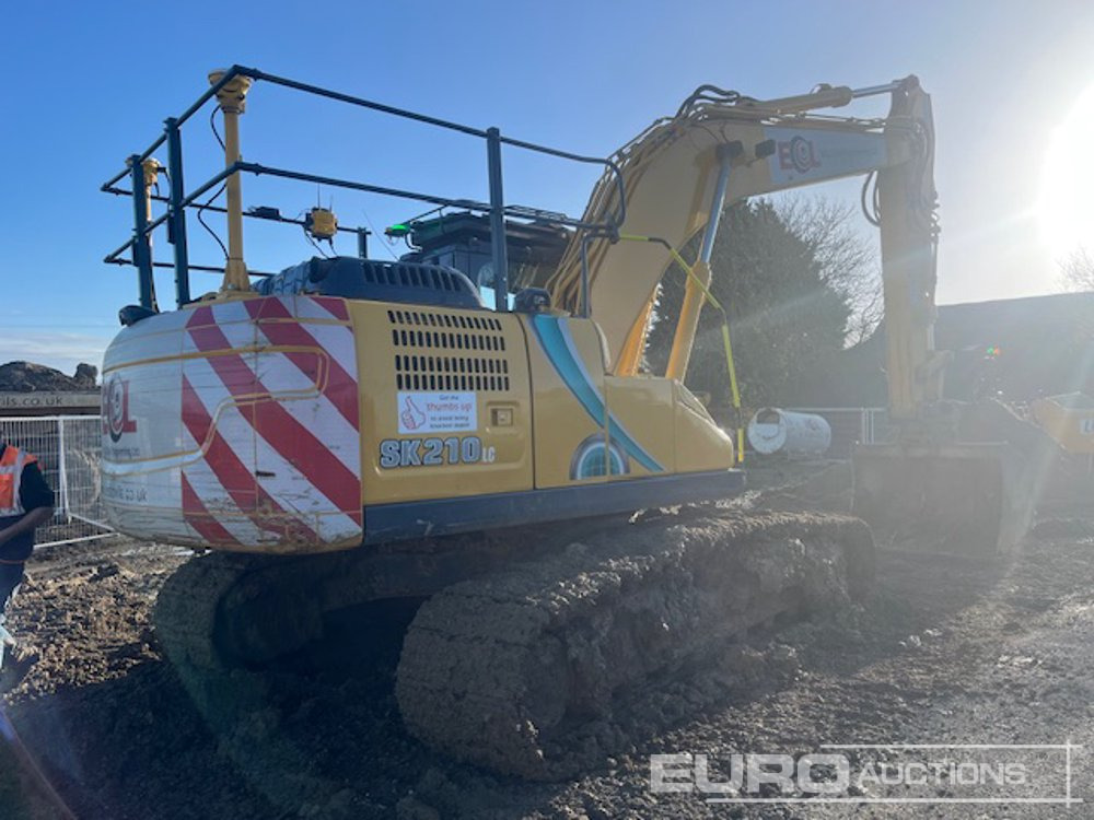 2021 Kobelco SK210LC-10E - Гусеничный экскаватор: фото 3 2021 Kobelco SK210LC-10E - Гусеничный экскаватор: фото 3