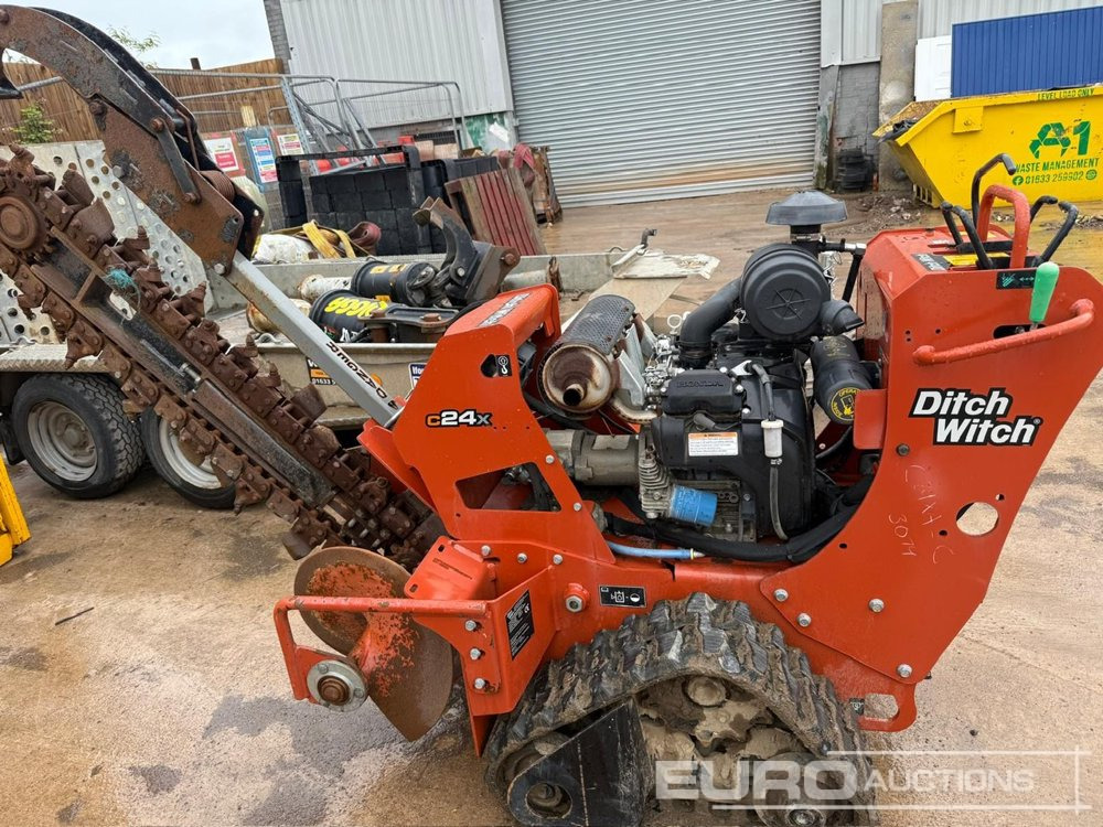 2022 Ditch Witch C24X - Траншеекопатель: фото 1 2022 Ditch Witch C24X - Траншеекопатель: фото 1