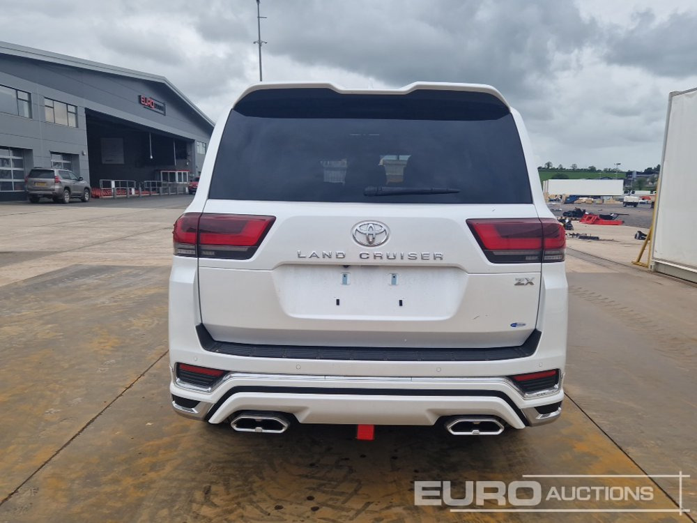 2024 Toyota Land Cruiser - Внедорожник: фото 4 2024 Toyota Land Cruiser - Внедорожник: фото 4