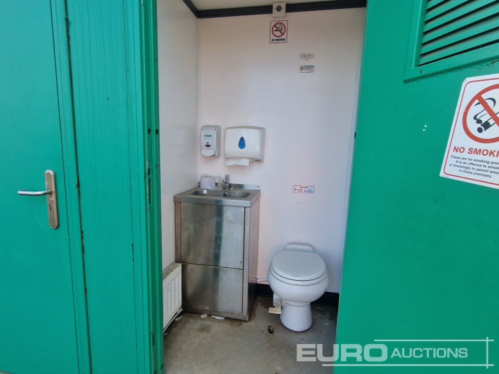 Морской контейнер 22' x 9' Welfare Unit, Drying Room, W/C, 6kVA Stephill Generator (Cannot Be Reconsigned): фото 17