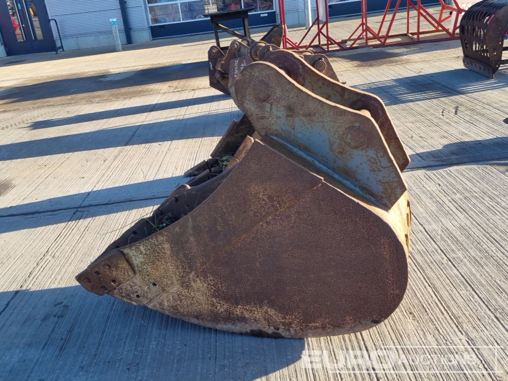 30" Digging Bucket 65mm Pin to suit 13 Ton Excavator - Ковш: фото 2 30" Digging Bucket 65mm Pin to suit 13 Ton Excavator - Ковш: фото 2