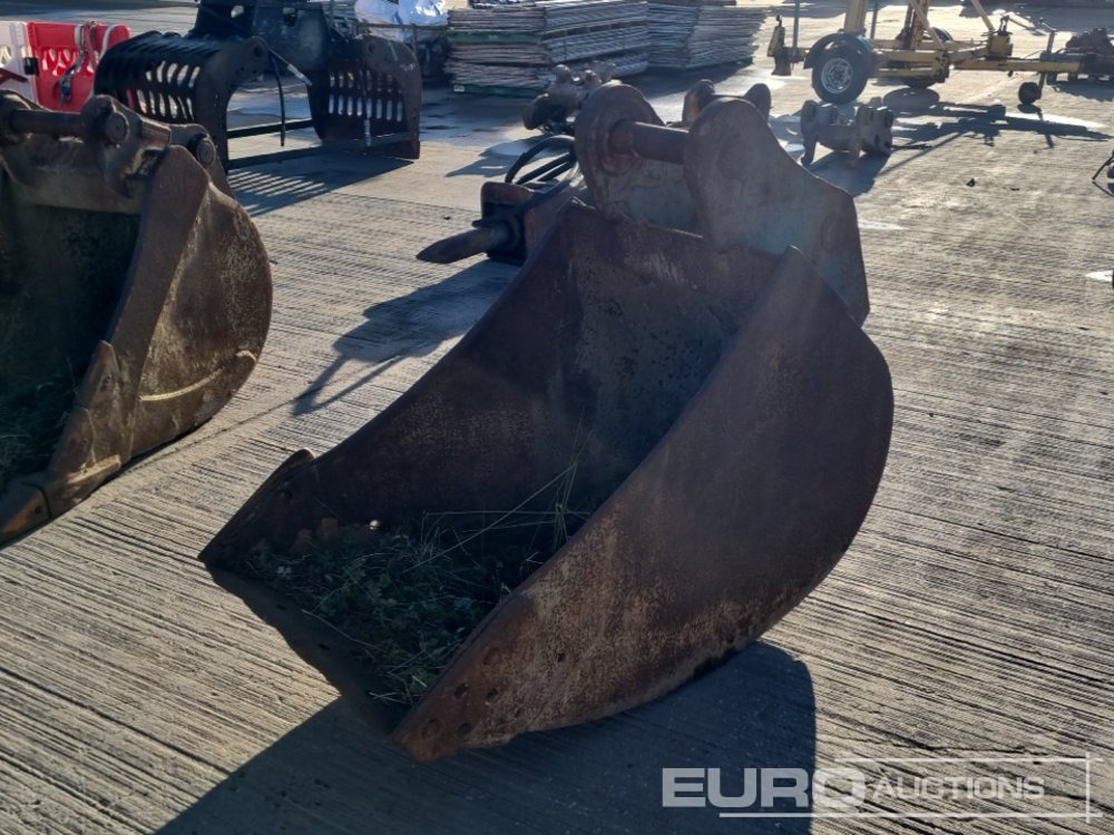 30" Digging Bucket 65mm Pin to suit 13 Ton Excavator - Ковш: фото 1 30" Digging Bucket 65mm Pin to suit 13 Ton Excavator - Ковш: фото 1