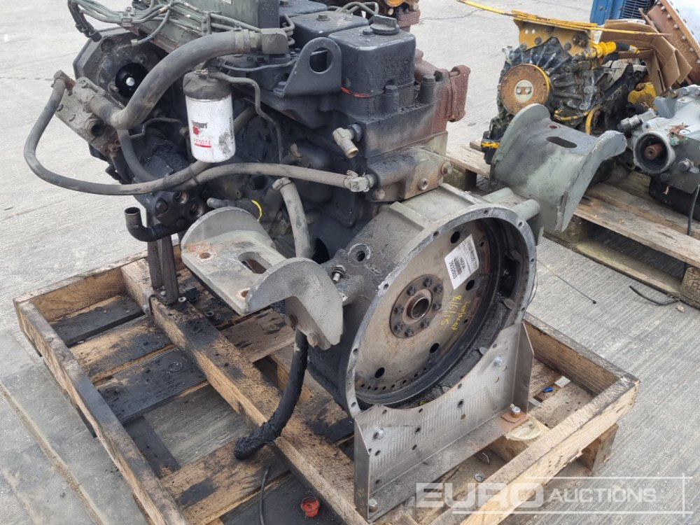 Двигатель 6 Cylinder Engine: фото 14