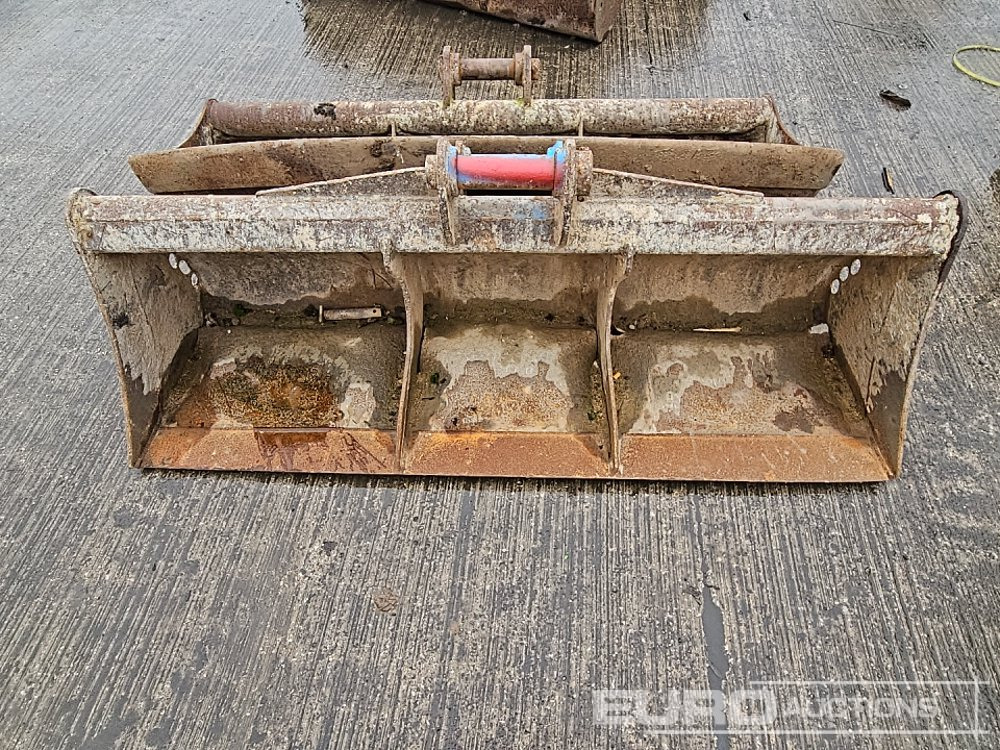 72", 70" Ditching Bucket 60mm Pin to suit 10-12 Ton Excavator - Ковш: фото 2 72", 70" Ditching Bucket 60mm Pin to suit 10-12 Ton Excavator - Ковш: фото 2